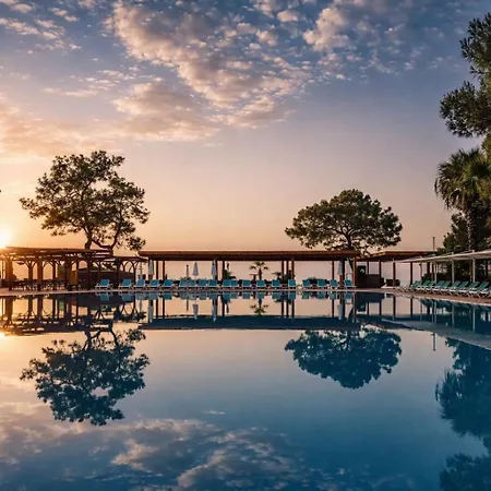 Hotel Rai Foresta Tekirova & 5*