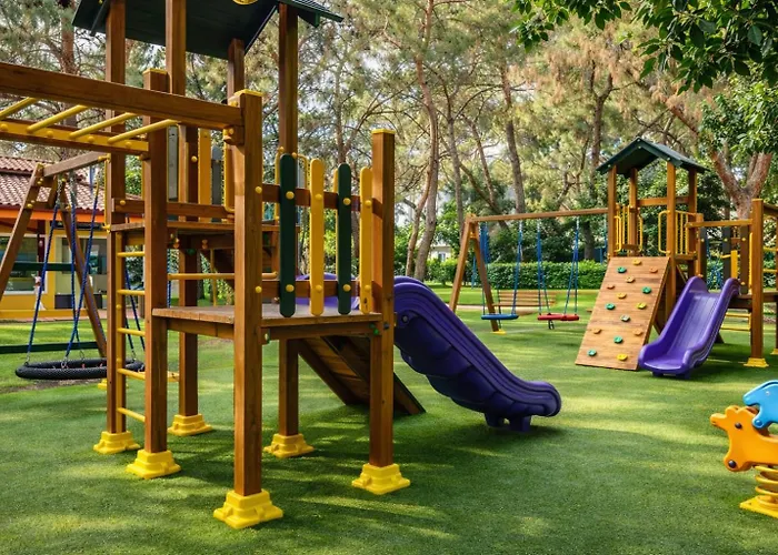 Rai Foresta Tekirova & فندق كمر