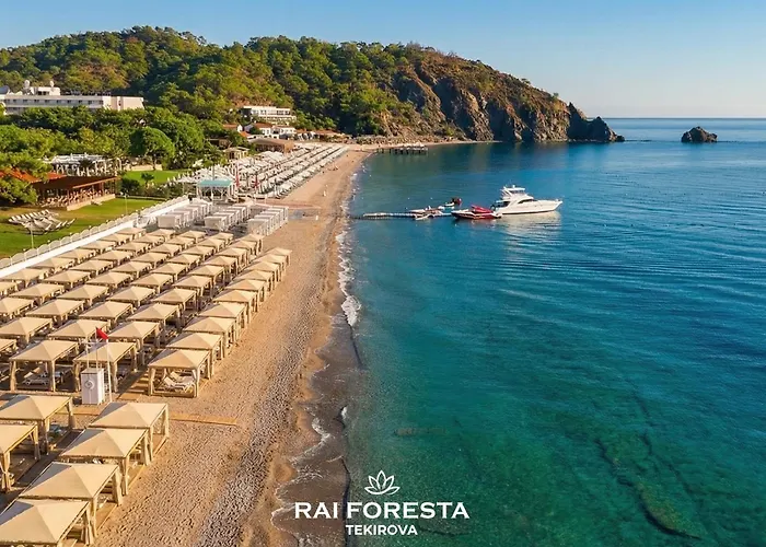 Rai Foresta Tekirova & فندق كمر